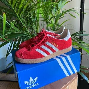 Adidas Gazelle Red Suede Women’s Size 7